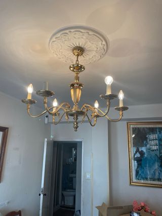 Lámpara de techo dorada vintage