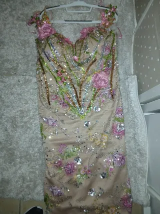 Vestido fiesta gitana beige y rosa