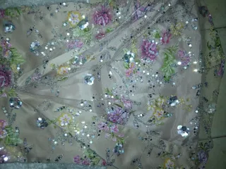 Vestido fiesta gitana beige y rosa