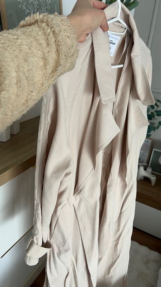 Gabardina fina beige Talla S