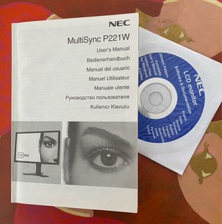 Monitor NEC MultiSync P221W LCD Profesional