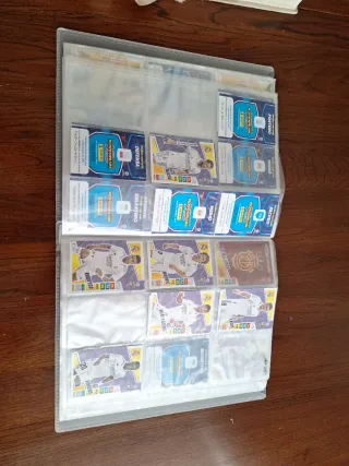 Álbum cromos LaLiga Adrenalyn 2022-23