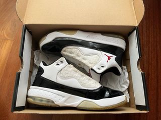 Jordan Max Aura 2 Negro Blanco