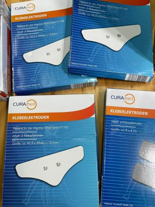 16 Misuratori Pressione Sanguigna da polso