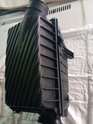 Caixa de filtro de ar VW Golf MK2