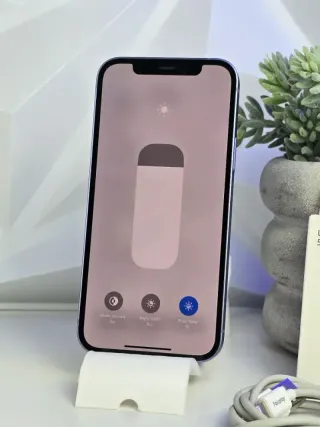 iPhone 12 Morado 256GB Batería Original 79%