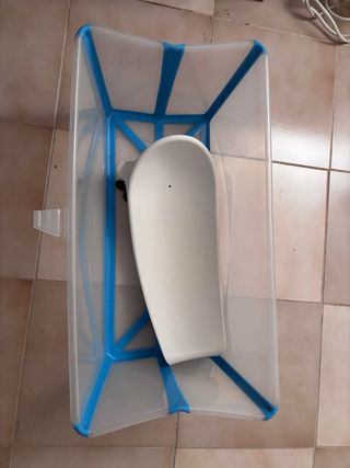 Bañera Stokke con asiento y tapón