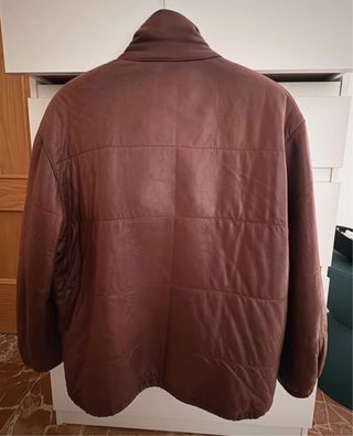 Cazadora Piel Marrón Oversize Talla M.