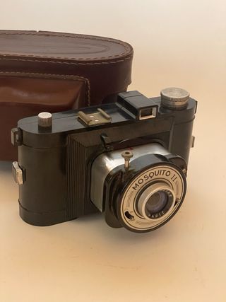 Cámara analógica Fex Mosquito II + Funda