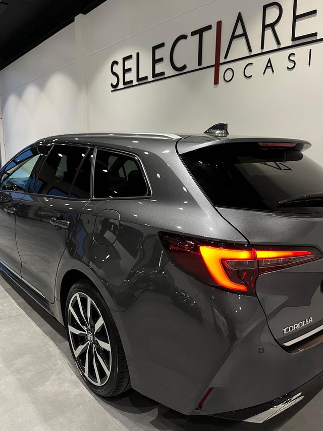 TOYOTA Corolla 1.8 140H Style Touring Sport - 2025