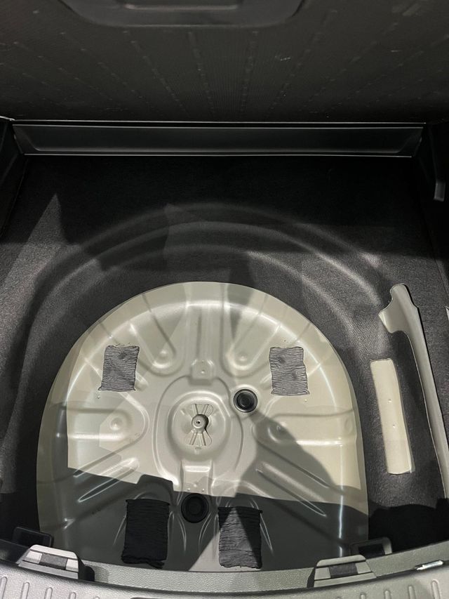 TOYOTA Corolla 1.8 140H Style Touring Sport - 2025