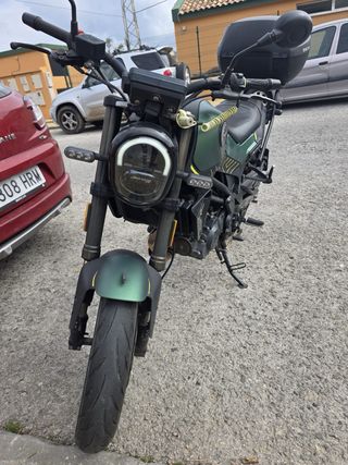 Benelli Leoncino 125cc Negra/Verde