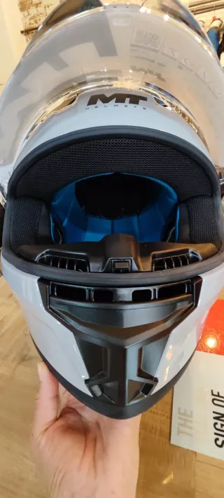 Casco MT Stinger 2 A12 Gris Brillo Talla XS y XL