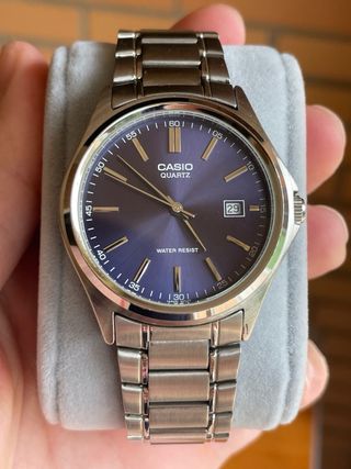 Reloj Casio MTP-1183A Azul y Plateado