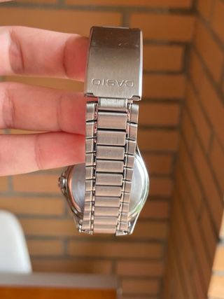 Reloj Casio MTP-1183A Azul y Plateado