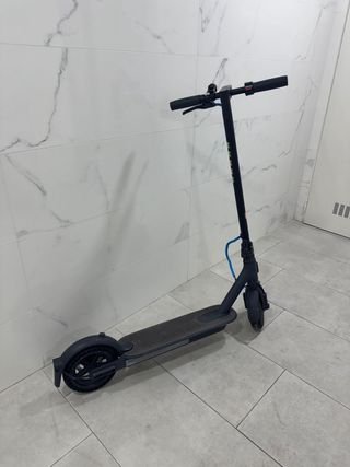 Patinete eléctrico Xiaomi Mi Electric Scooter 3