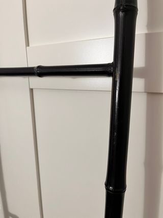 Escalera decorativa bambú negra