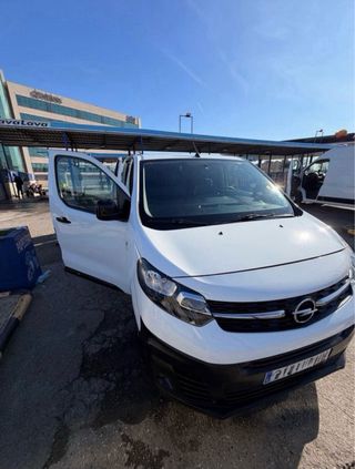 Opel Vivaro 2021 L1h2 impecable ITV 2027 190KM