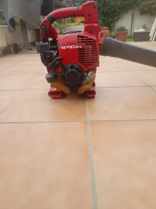 Sopladora Honda HHB 25 4StRoKE motor GX 25