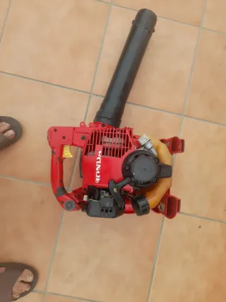 Sopladora Honda HHB 25 4StRoKE motor GX 25