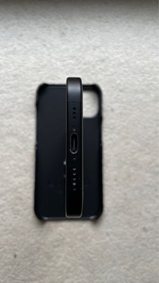 iPhone 15 Medianoche