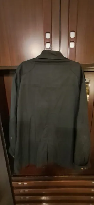 Giacca nera stile militare