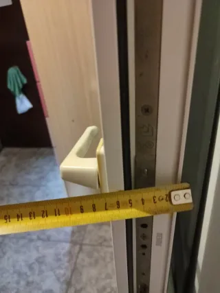 Puerta PVC con cristal