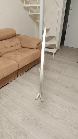 Mesa plegable blanca