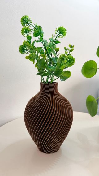 Vaso Decorativo com Design Ondulado