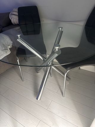 Mesa de comedor redonda cristal y metal