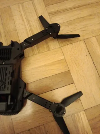 Dron E88 Negro con funda