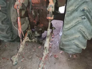 Tractor Renault Clásico