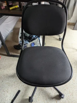 PACK Teletrabajo: Escritorio + Monitor LG 24+Silla