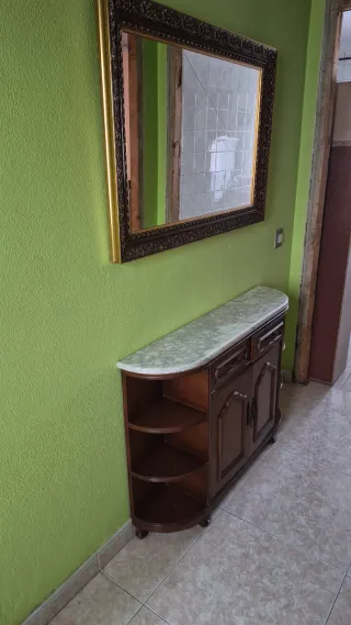Mueble de entrada madera y mármol