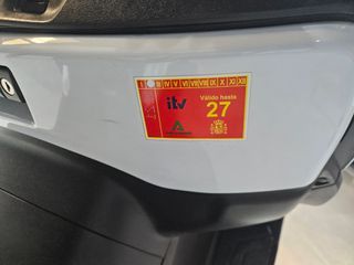 Suzuki Burgman 650 AN650Z Maxi Scooter