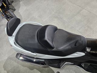 Suzuki Burgman 650 AN650Z Maxi Scooter