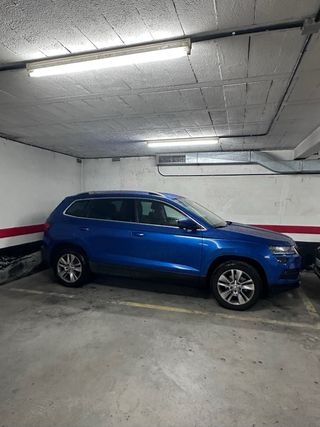 Alquiler parcela de garaje calle Autonomia