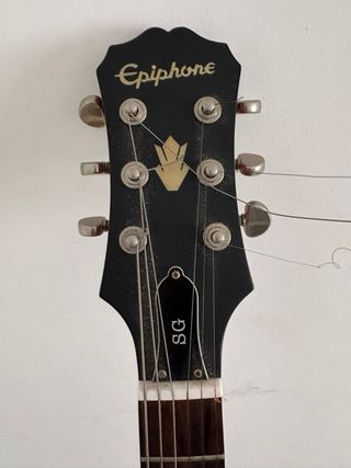 Epiphone SG Color Caoba