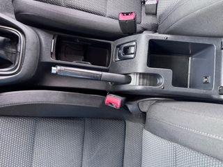 Volkswagen Golf Cabrio 2012