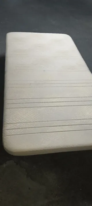 Somier tapizado 90cm