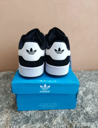 Adidas Campus 00s Negras y Blancas