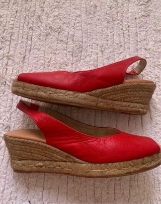 Sandalias piel esparto T.39/40 color rojo