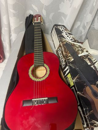 Guitarra Clásica Roja Ronda
