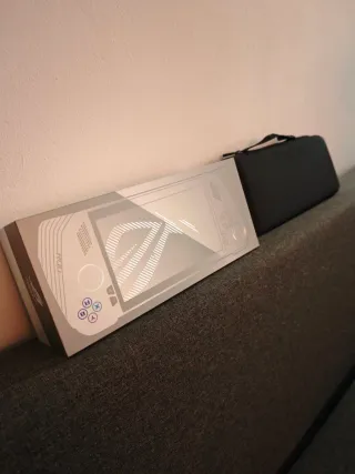 Console portatile Asus ROG Ally Bianca