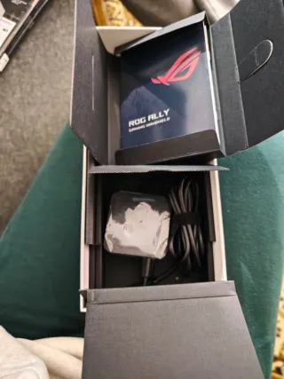 Console portatile Asus ROG Ally Bianca