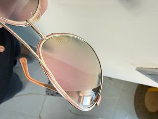 Gafas de sol Guess aviador rosas y plateadas