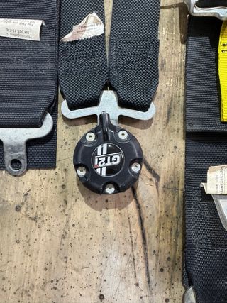 Arnés 6 puntos GT2i