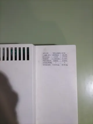 Variador de frecuencia AGUT VAT-2FA