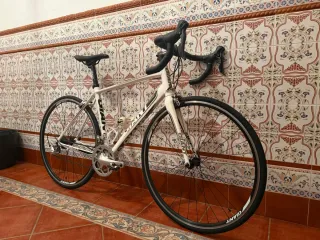 Giant Defy
