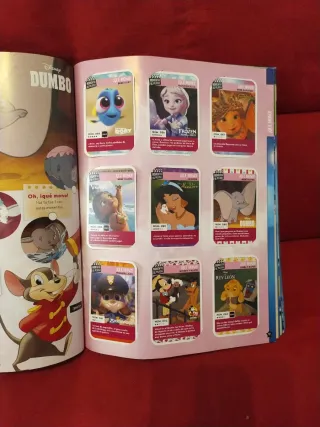 Álbum Completo Momentos de Película Disney Carrefo